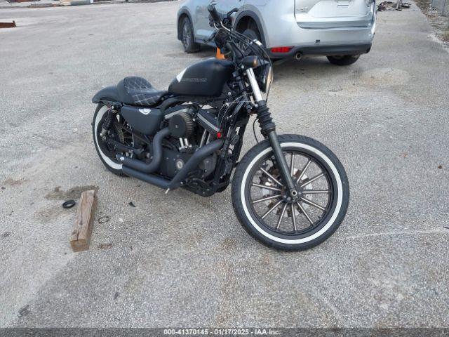  Salvage Harley-Davidson Xl883