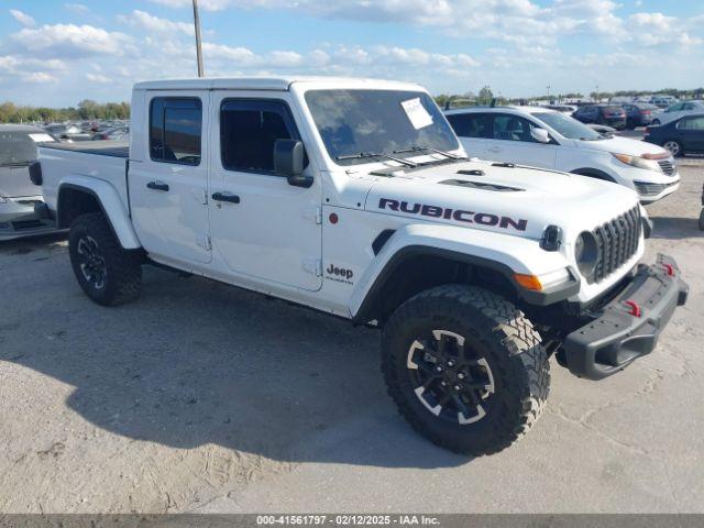  Salvage Jeep Gladiator