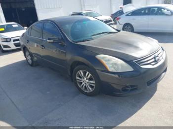  Salvage Nissan Altima