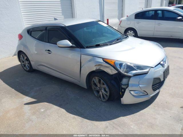  Salvage Hyundai VELOSTER