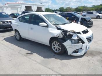  Salvage Nissan Versa
