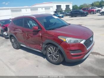  Salvage Hyundai TUCSON
