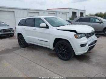  Salvage Jeep Grand Cherokee