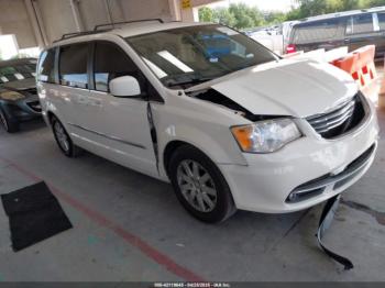  Salvage Chrysler Town & Country