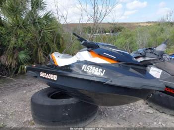  Salvage Sea-Doo Gti 155 Se