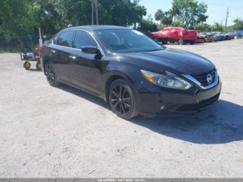  Salvage Nissan Altima