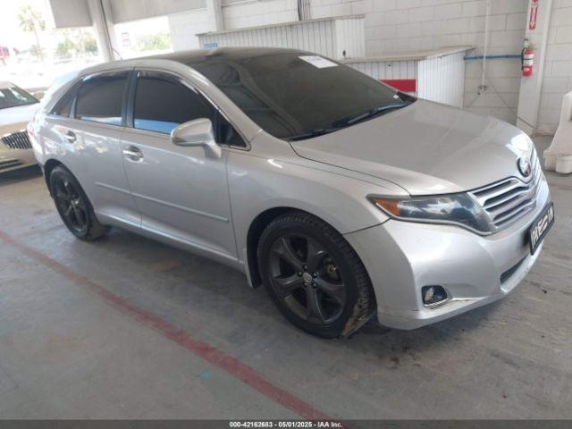  Salvage Toyota Venza