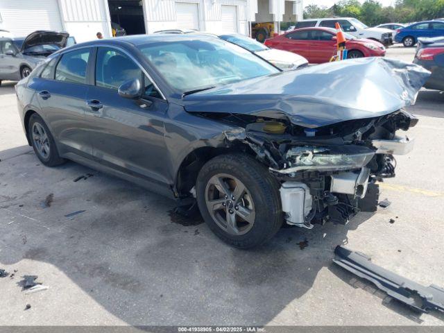  Salvage Kia K5