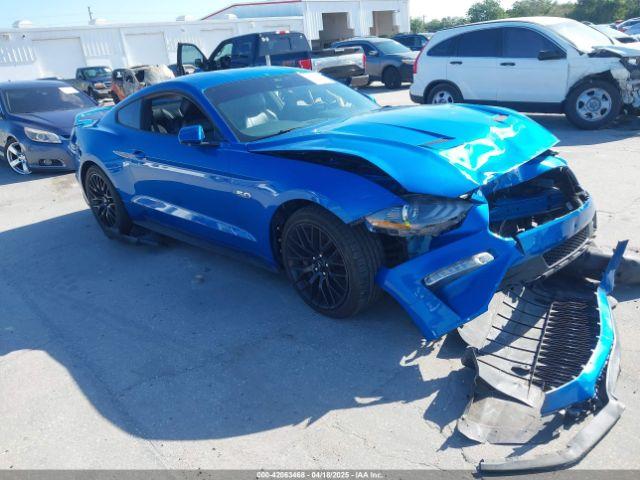  Salvage Ford Mustang