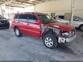  Salvage Toyota Highlander