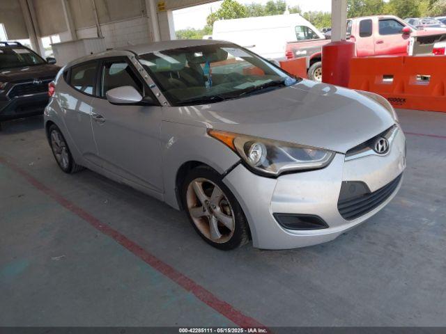  Salvage Hyundai VELOSTER