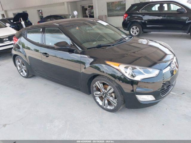  Salvage Hyundai VELOSTER
