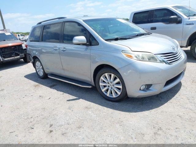  Salvage Toyota Sienna