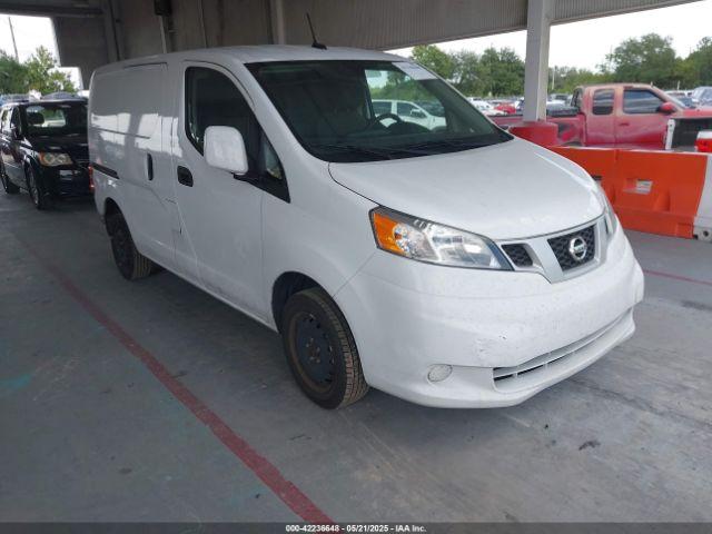  Salvage Nissan Nv