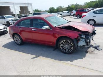  Salvage Chrysler 200