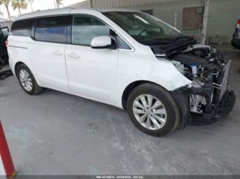  Salvage Kia Sedona
