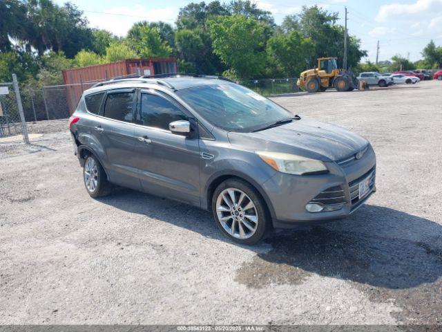 Salvage Ford Escape