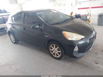  Salvage Toyota Prius c