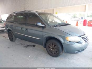  Salvage Chrysler Town & Country