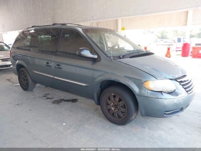  Salvage Chrysler Town & Country
