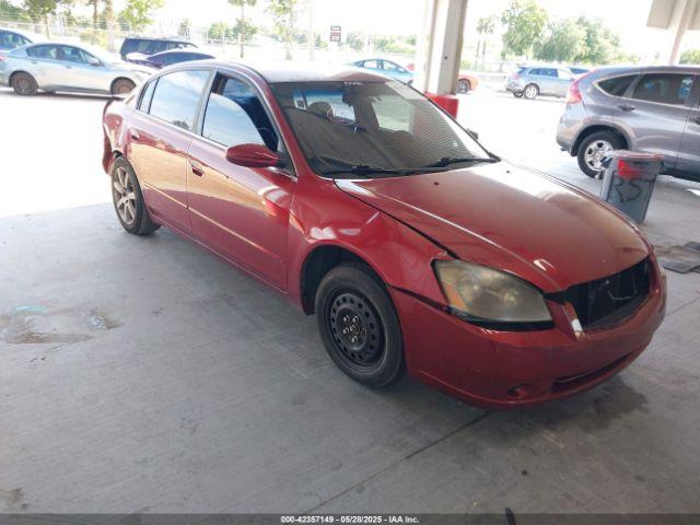  Salvage Nissan Altima