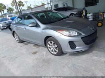  Salvage Mazda Mazda3