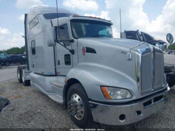  Salvage Kenworth Construction