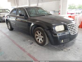  Salvage Chrysler 300