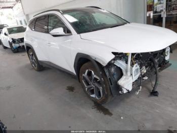  Salvage Hyundai TUCSON