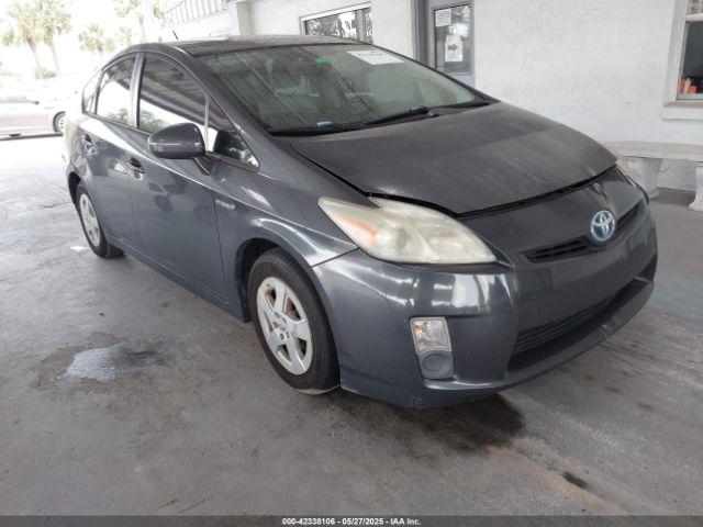  Salvage Toyota Prius