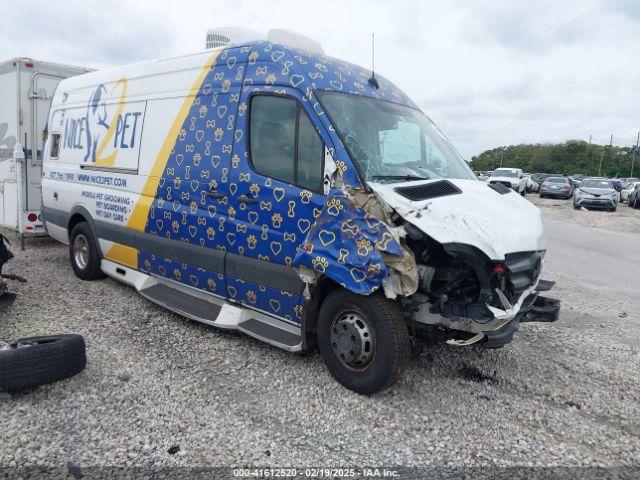  Salvage Mercedes-Benz Sprinter 3500