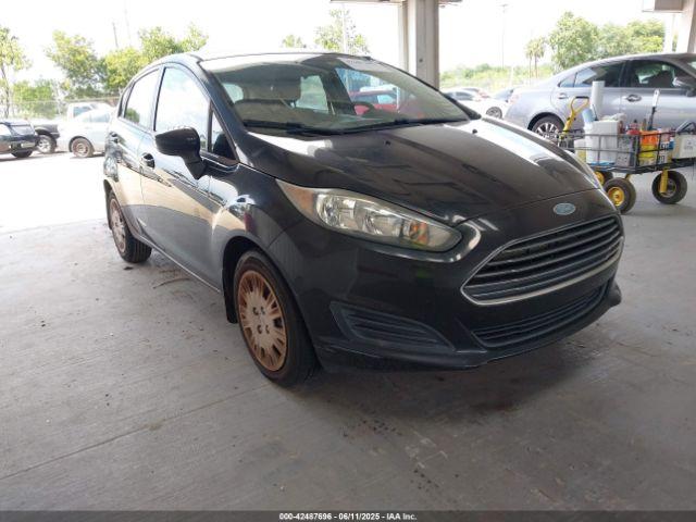  Salvage Ford Fiesta
