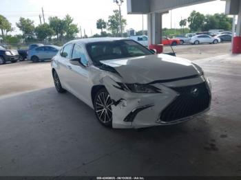  Salvage Lexus Es