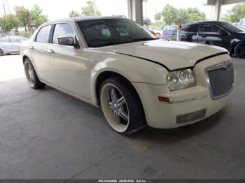  Salvage Chrysler 300