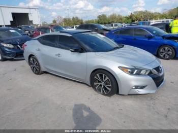  Salvage Nissan Maxima