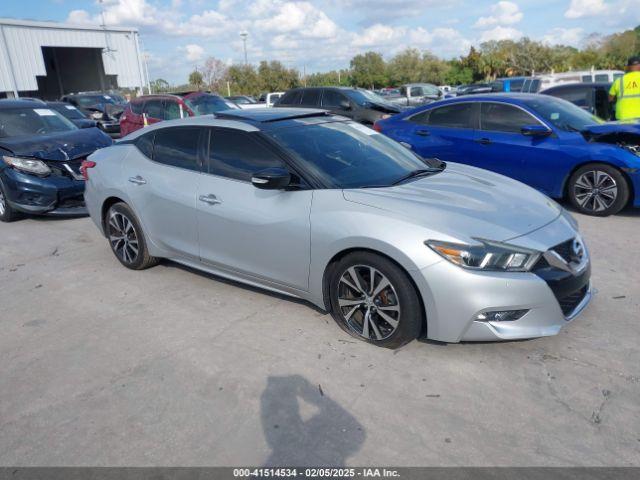  Salvage Nissan Maxima
