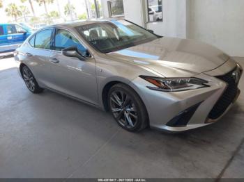  Salvage Lexus Es