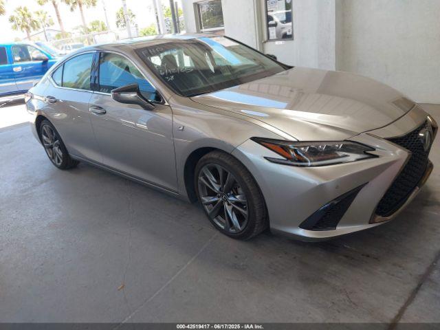  Salvage Lexus Es