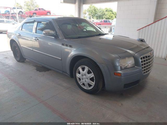  Salvage Chrysler 300