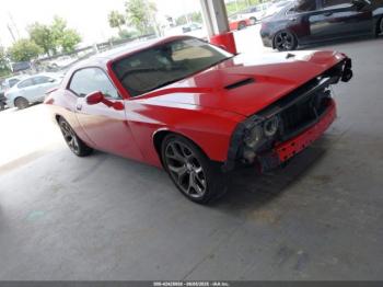  Salvage Dodge Challenger