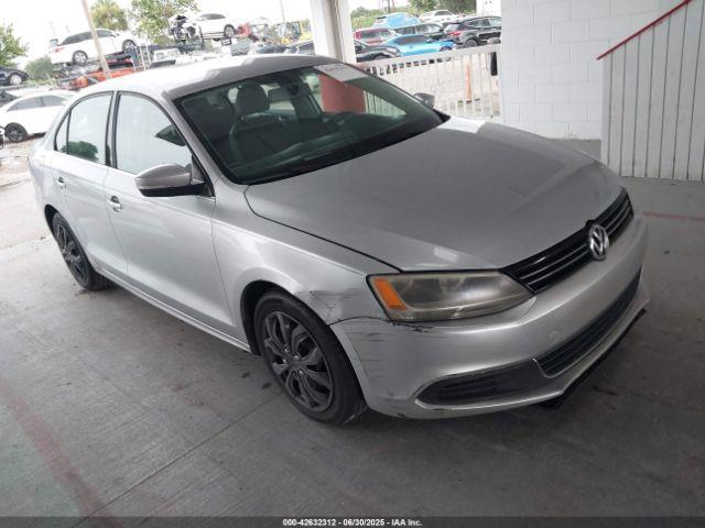  Salvage Volkswagen Jetta