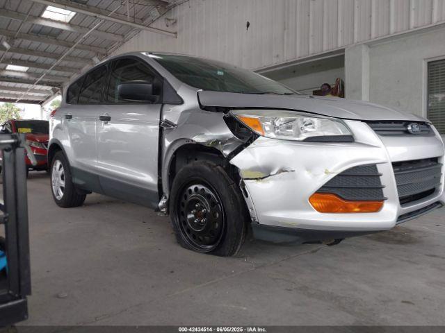  Salvage Ford Escape