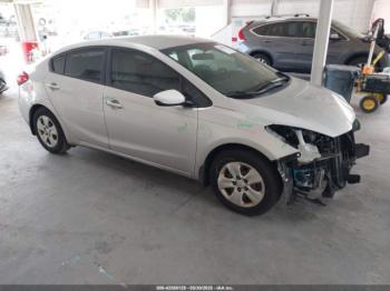  Salvage Kia Forte