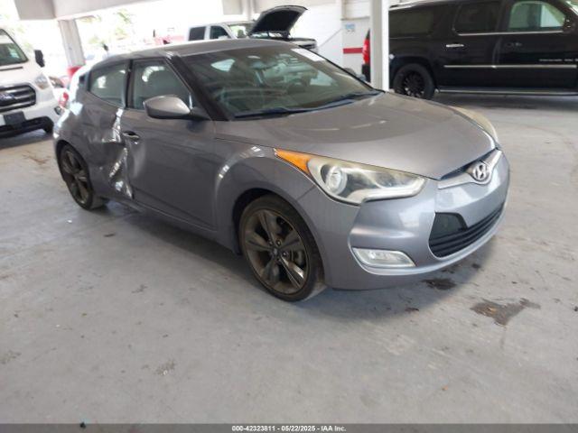  Salvage Hyundai VELOSTER