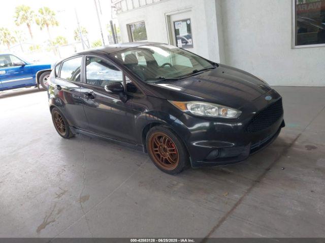  Salvage Ford Fiesta