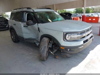  Salvage Ford Bronco