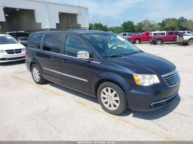  Salvage Chrysler Town & Country