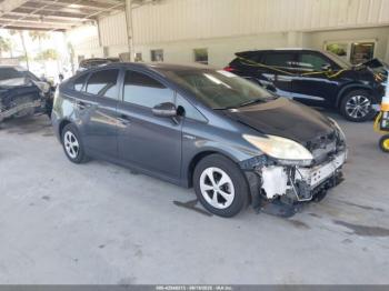  Salvage Toyota Prius