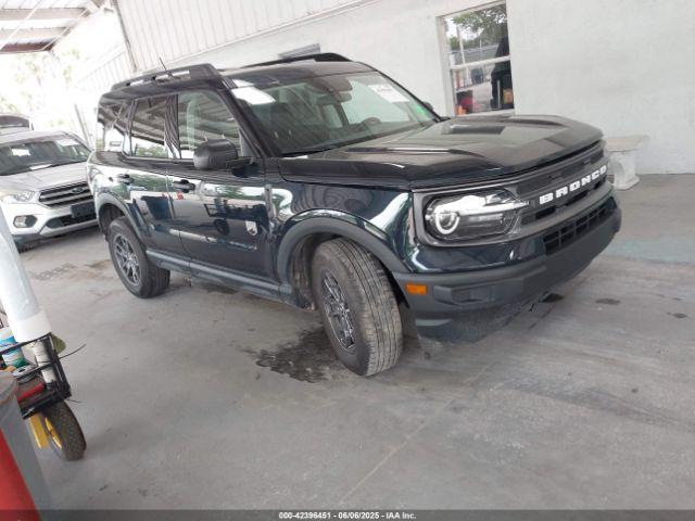  Salvage Ford Bronco