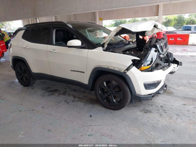  Salvage Jeep Compass